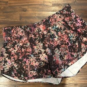 Lululemon Track That Short 5"